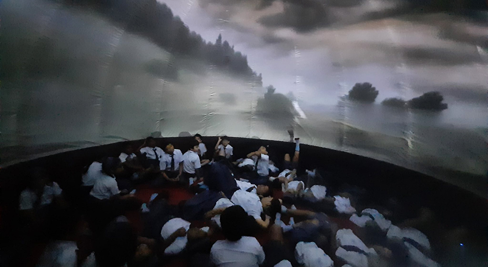 Mystery Dome And VR Show