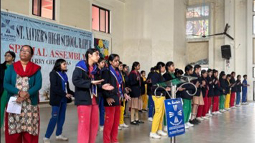 On 20th December, the event was celebrated with great zeal and enthusiasm at St. Xavier’s High School, Raipur
