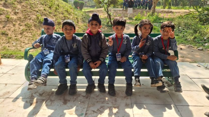 Mont Visit to Butterfly Garden