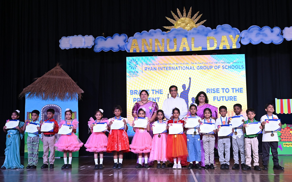 Mont Graduation Day And Annual day