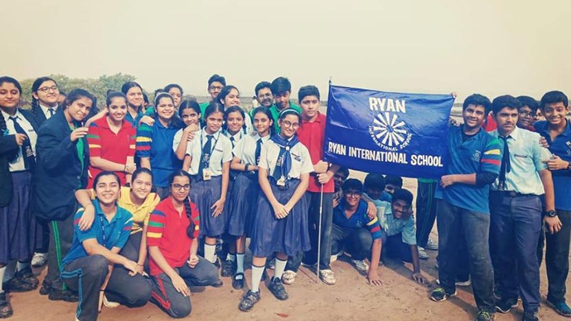 Beach Clean Up Activity - Ryan International School, Malad West