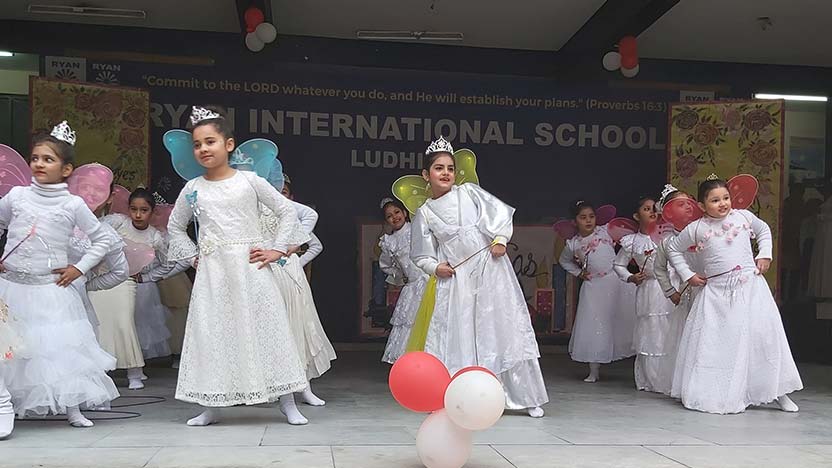 Christmas Eve Celebrations - Ryan International School, Jamalpur - Ryan Group